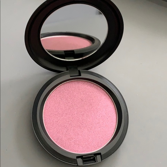 MAC Cosmetics Other - Brand new MAC cosmetics iridescent pressed powder MAC Cosmetics Other - Brand new MAC cosmetics iridescent pressed powder